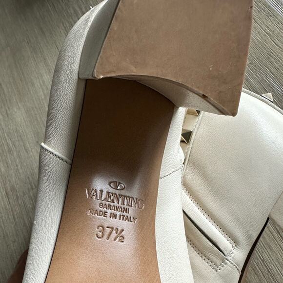 Valentino Garavani Women's Rockstud Leather Ankle Boots Size 37.5 ivory color - Picture 8 of 15